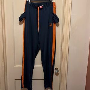 Gently loved navy blue men PUMA track pants Size XL smoke free